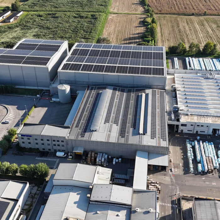 dettaglio - Impianto Fotovoltaico su Tetto Aziendale